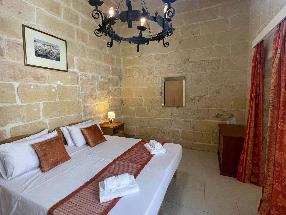 Hotel Penelope Townhouse Ghajn il-Kbira  Exterior foto